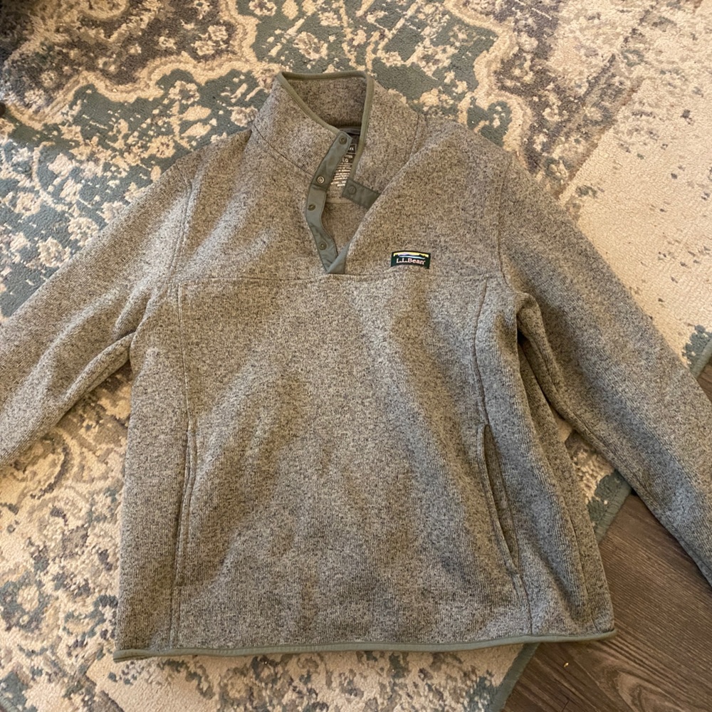 LL Bean Fleece Pullover